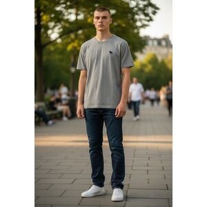 Abercrombie Fitch Vintage Y2K Gray Short Sleeve T Shirt Moose Logo Size M